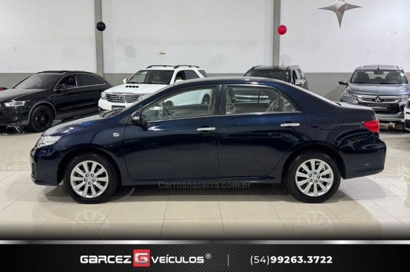 TOYOTA COROLLA 2.0 ALTIS 16V 2011/2012 GARCEZ VEÍCULOS BENTO GONÇALVES / Carros no Vale