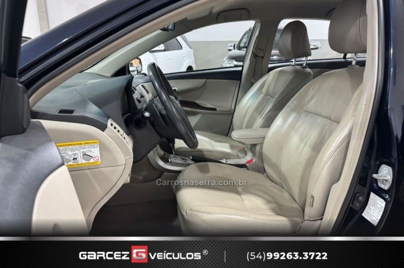 TOYOTA COROLLA 2.0 ALTIS 16V 2011/2012 GARCEZ VEÍCULOS BENTO GONÇALVES / Carros no Vale