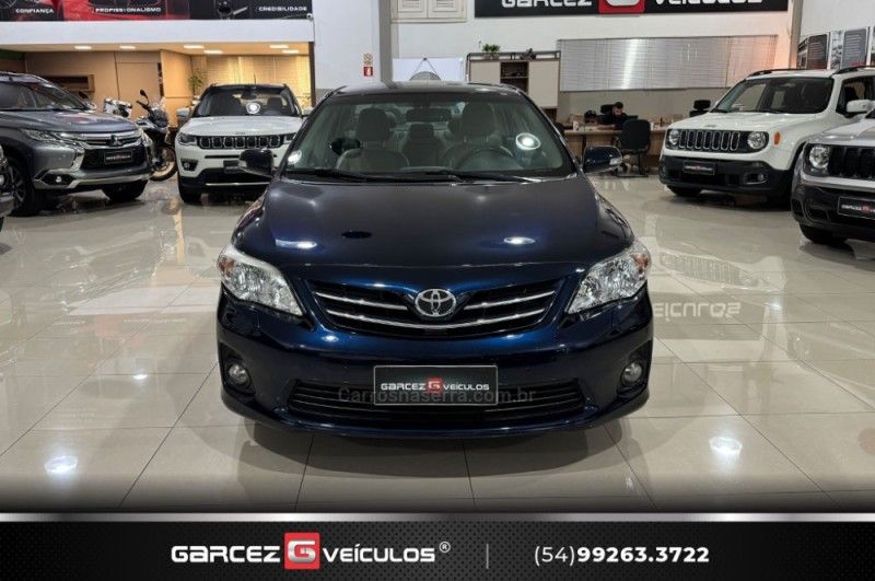 TOYOTA COROLLA 2.0 ALTIS 16V 2011/2012 GARCEZ VEÍCULOS BENTO GONÇALVES / Carros no Vale