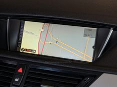 BMW X1 2.0 16V TURBO ACTIVEFLEX SDRIVE20I 2015/2015 GRIFFCAR MULTIMARCAS DOIS IRMÃOS / Carros no Vale