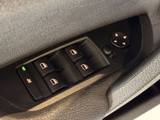 BMW X1 2.0 16V TURBO ACTIVEFLEX SDRIVE20I 2015/2015 GRIFFCAR MULTIMARCAS DOIS IRMÃOS / Carros no Vale