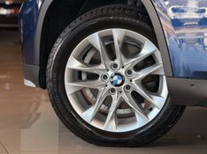 BMW X1 2.0 16V TURBO ACTIVEFLEX SDRIVE20I 2015/2015 GRIFFCAR MULTIMARCAS DOIS IRMÃOS / Carros no Vale