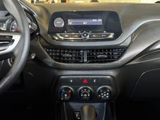 CHEVROLET ONIX 1.0 HATCH TURBO 12V 2022/2022 GRIFFCAR MULTIMARCAS DOIS IRMÃOS / Carros no Vale