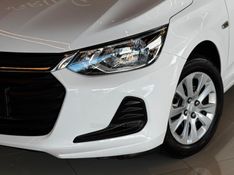 CHEVROLET ONIX 1.0 HATCH TURBO 12V 2022/2022 GRIFFCAR MULTIMARCAS DOIS IRMÃOS / Carros no Vale