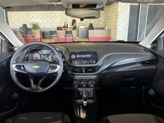 CHEVROLET ONIX 1.0 HATCH TURBO 12V 2022/2022 GRIFFCAR MULTIMARCAS DOIS IRMÃOS / Carros no Vale