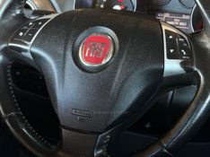 FIAT PUNTO 1.6 ESSENCE 16V 2013/2013 GRIFFCAR MULTIMARCAS DOIS IRMÃOS / Carros no Vale