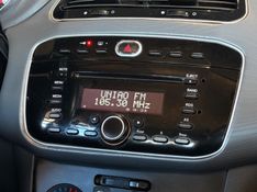 FIAT PUNTO 1.6 ESSENCE 16V 2013/2013 GRIFFCAR MULTIMARCAS DOIS IRMÃOS / Carros no Vale