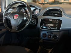 FIAT PUNTO 1.6 ESSENCE 16V 2013/2013 GRIFFCAR MULTIMARCAS DOIS IRMÃOS / Carros no Vale