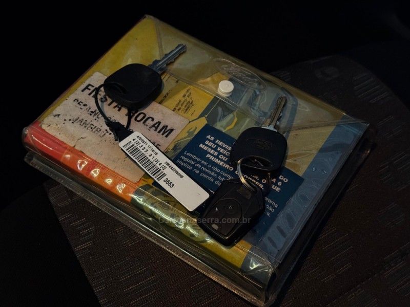 FORD FIESTA 1.0 MPI HATCH 8V 2011/2011 GRIFFCAR MULTIMARCAS DOIS IRMÃOS / Carros no Vale