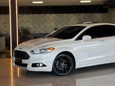 FORD FUSION 2.0 TITANIUM AWD 16V 2013/2014 GRIFFCAR MULTIMARCAS DOIS IRMÃOS / Carros no Vale