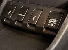 HONDA HR-V 1.8 16V EXL 2016/2016 GRIFFCAR MULTIMARCAS DOIS IRMÃOS / Carros no Vale