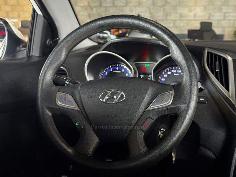 HYUNDAI HB20 1.0 COMFORT 12V 2017/2017 GRIFFCAR MULTIMARCAS DOIS IRMÃOS / Carros no Vale