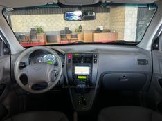 HYUNDAI TUCSON 2.0 MPFI GLS 16V 143CV 2WD 2013/2014 GRIFFCAR MULTIMARCAS DOIS IRMÃOS / Carros no Vale