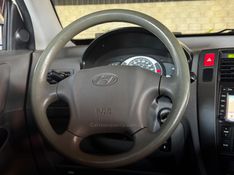 HYUNDAI TUCSON 2.0 MPFI GLS 16V 143CV 2WD 2013/2014 GRIFFCAR MULTIMARCAS DOIS IRMÃOS / Carros no Vale