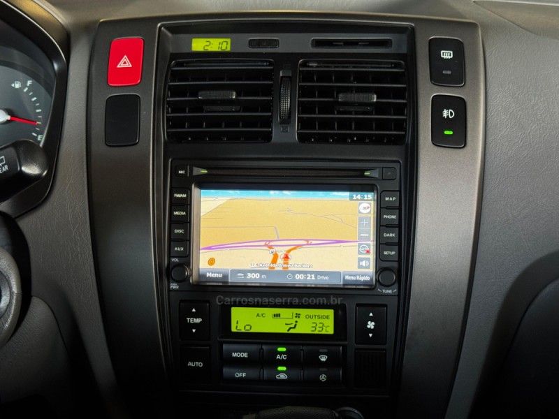 HYUNDAI TUCSON 2.0 MPFI GLS 16V 143CV 2WD 2013/2014 GRIFFCAR MULTIMARCAS DOIS IRMÃOS / Carros no Vale