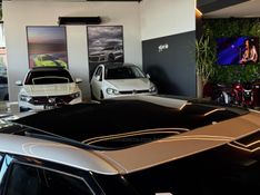 HYUNDAI VELOSTER 1.6 16V 3P 2012/2013 GRIFFCAR MULTIMARCAS DOIS IRMÃOS / Carros no Vale