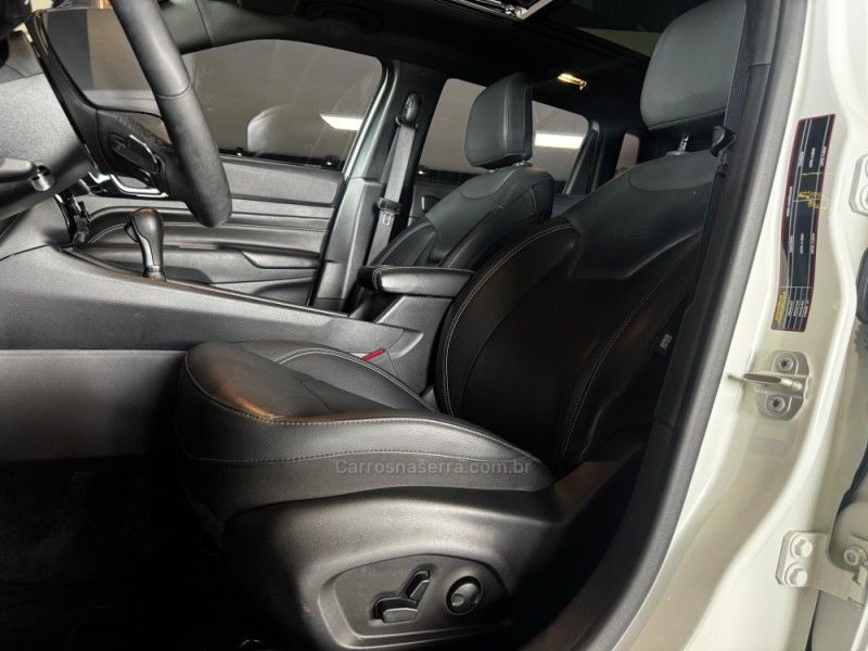 JEEP COMPASS 1.3 SERIE S T270 16V TURBO 2024/2025 GRIFFCAR MULTIMARCAS DOIS IRMÃOS / Carros no Vale