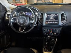 JEEP COMPASS 2.0 16V LONGITUDE 4X4 2019/2020 GRIFFCAR MULTIMARCAS DOIS IRMÃOS / Carros no Vale
