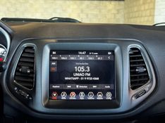 JEEP COMPASS 2.0 16V LONGITUDE 4X4 2019/2020 GRIFFCAR MULTIMARCAS DOIS IRMÃOS / Carros no Vale