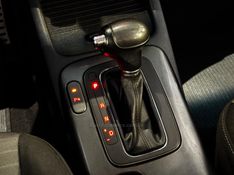 KIA CERATO 1.6 SX3 16V 2015/2016 GRIFFCAR MULTIMARCAS DOIS IRMÃOS / Carros no Vale