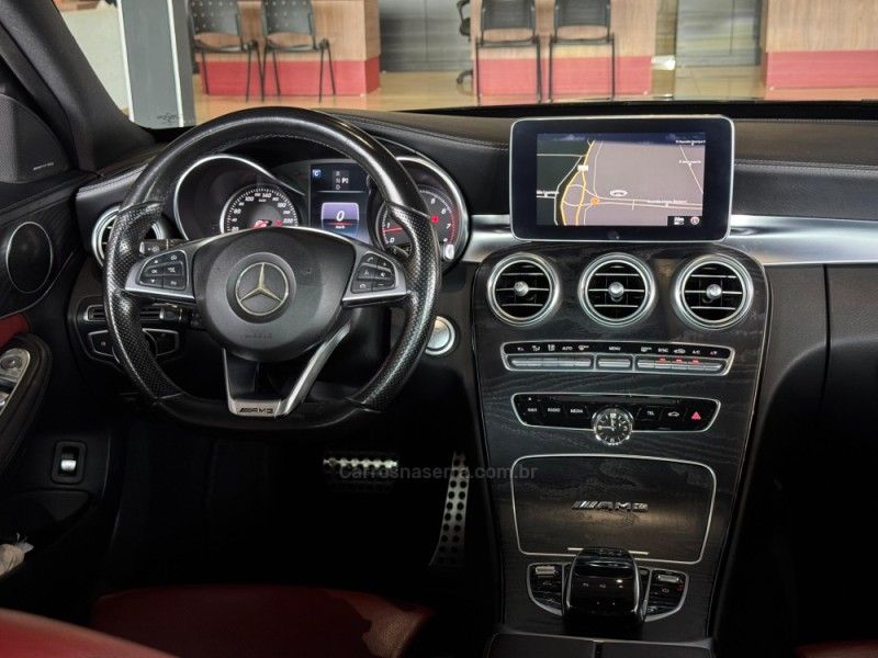 MERCEDES-BENZ C 250 2.0 CGI SPORT TURBO 16V 2016/2016 GRIFFCAR MULTIMARCAS DOIS IRMÃOS / Carros no Vale MERCEDES-BENZ C 250 2.0 CGI SPORT TURBO 16V 2016/2016 GRIFFCAR MULTIMARCAS DOIS IRMÃOS / Carros no Vale
