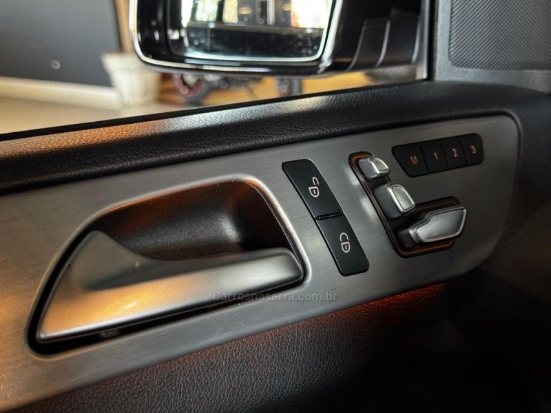 MERCEDES-BENZ GLE 400 3.0 V6 COUPÉ 4MATIC 9G-TRONIC 2017/2017 GRIFFCAR MULTIMARCAS DOIS IRMÃOS / Carros no Vale