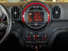 MINI COOPER 1.5 12V TURBO 2017/2017 GRIFFCAR MULTIMARCAS DOIS IRMÃOS / Carros no Vale