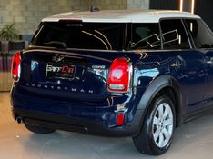 MINI COOPER 1.5 12V TURBO 2017/2017 GRIFFCAR MULTIMARCAS DOIS IRMÃOS / Carros no Vale