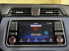 NISSAN VERSA 1.6 ADVANCE 16V 2023/2024 GRIFFCAR MULTIMARCAS DOIS IRMÃOS / Carros no Vale