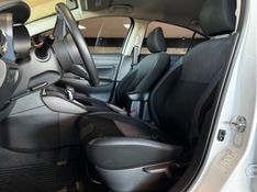 NISSAN VERSA 1.6 ADVANCE 16V 2023/2024 GRIFFCAR MULTIMARCAS DOIS IRMÃOS / Carros no Vale