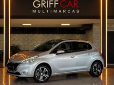 PEUGEOT 208 1.6 GRIFFE 16V 2014/2015 GRIFFCAR MULTIMARCAS DOIS IRMÃOS / Carros no Vale