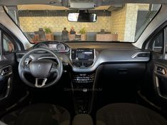 PEUGEOT 208 1.6 GRIFFE 16V 2014/2015 GRIFFCAR MULTIMARCAS DOIS IRMÃOS / Carros no Vale
