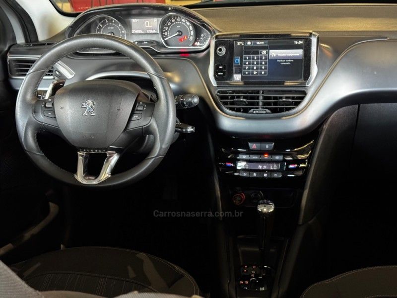 PEUGEOT 208 1.6 GRIFFE 16V 2014/2015 GRIFFCAR MULTIMARCAS DOIS IRMÃOS / Carros no Vale