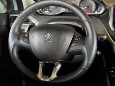 PEUGEOT 208 1.6 GRIFFE 16V 2014/2015 GRIFFCAR MULTIMARCAS DOIS IRMÃOS / Carros no Vale