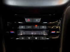 PEUGEOT 208 1.6 GRIFFE 16V 2014/2015 GRIFFCAR MULTIMARCAS DOIS IRMÃOS / Carros no Vale