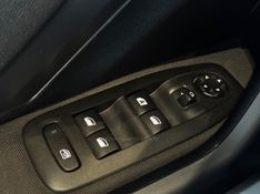 PEUGEOT 208 1.6 GRIFFE 16V 2014/2015 GRIFFCAR MULTIMARCAS DOIS IRMÃOS / Carros no Vale