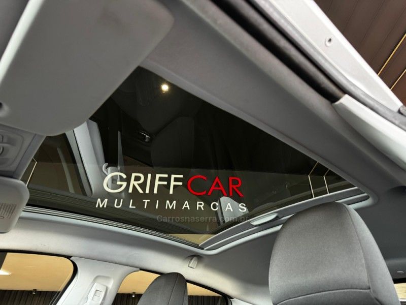 PEUGEOT 208 1.6 GRIFFE 16V 2014/2015 GRIFFCAR MULTIMARCAS DOIS IRMÃOS / Carros no Vale