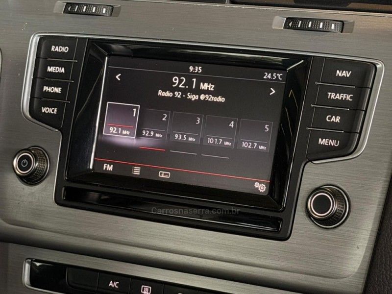 VOLKSWAGEN GOLF 1.4 TSI VARIANT COMFORTLINE 16V 2015/2015 GRIFFCAR MULTIMARCAS DOIS IRMÃOS / Carros no Vale