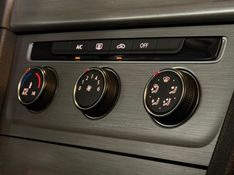 VOLKSWAGEN GOLF 1.4 TSI VARIANT COMFORTLINE 16V 2015/2015 GRIFFCAR MULTIMARCAS DOIS IRMÃOS / Carros no Vale