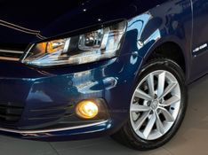 VOLKSWAGEN SPACEFOX 1.6 MI COMFORTLINE 8V 2014/2015 GRIFFCAR MULTIMARCAS DOIS IRMÃOS / Carros no Vale