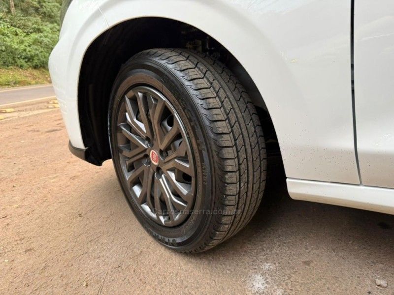 FIAT ARGO 1.0 FIREFLY DRIVE 2023/2024 KASPER VEÍCULOS DOIS IRMÃOS / Carros no Vale