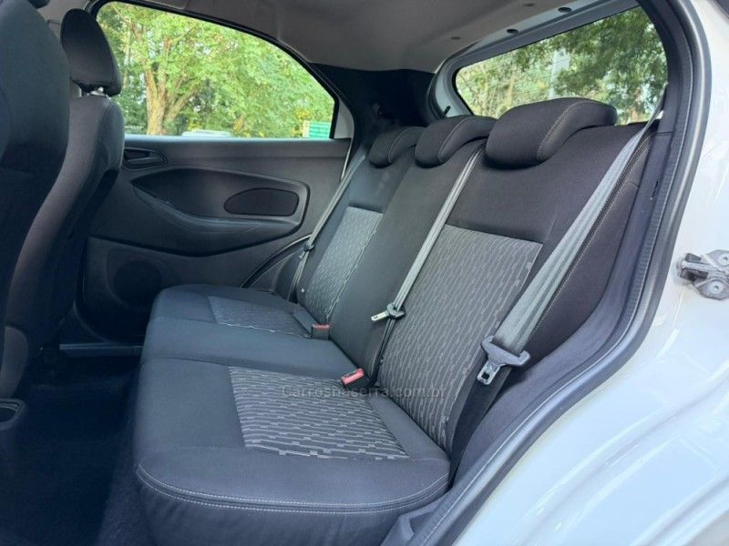 FORD KA 1.5 SE 12V 2018/2019 KASPER VEÍCULOS DOIS IRMÃOS / Carros no Vale