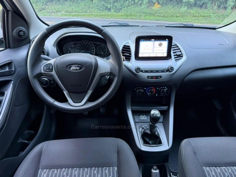 FORD KA 1.5 SE 12V 2018/2019 KASPER VEÍCULOS DOIS IRMÃOS / Carros no Vale