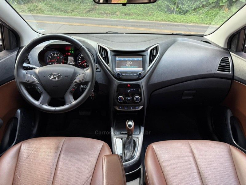 HYUNDAI HB20 1.6 PREMIUM 16V 2018/2019 KASPER VEÍCULOS DOIS IRMÃOS / Carros no Vale