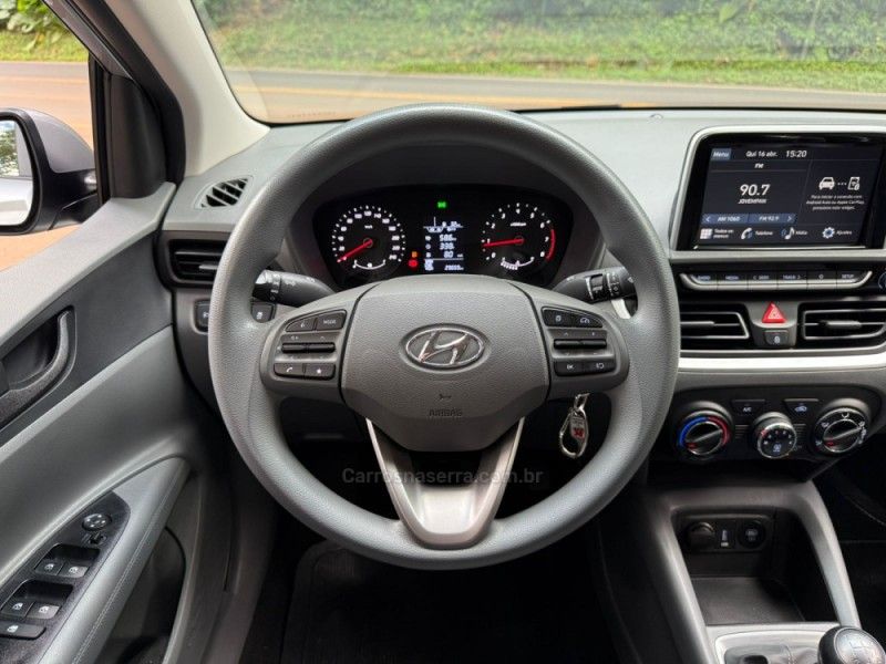 HYUNDAI HB20S 1.0 COMFORT PLUS 12V 2024/2025 KASPER VEÍCULOS DOIS IRMÃOS / Carros no Vale