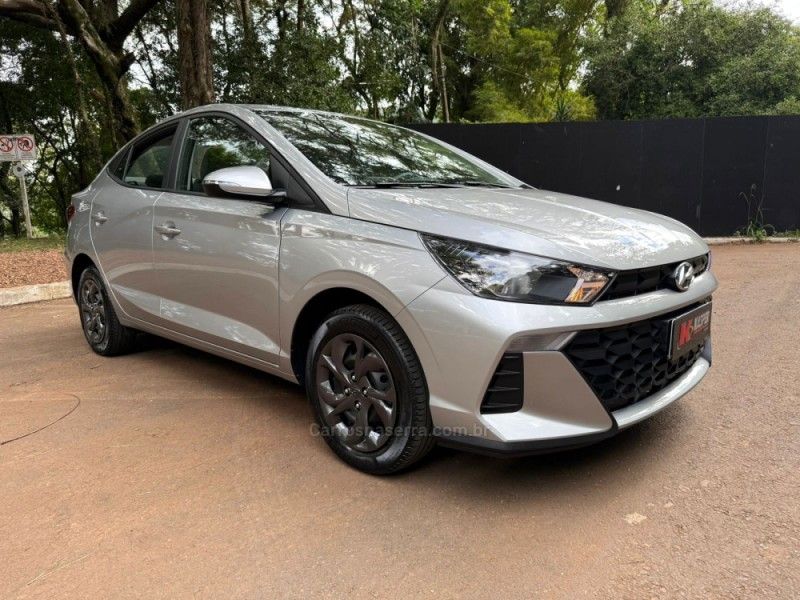 HYUNDAI HB20S 1.0 COMFORT PLUS 12V 2024/2025 KASPER VEÍCULOS DOIS IRMÃOS / Carros no Vale