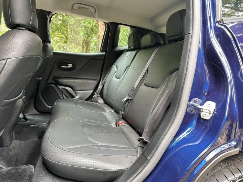 JEEP RENEGADE 1.3 16V LONGITUDE T270 TURBO 4X2 2023/2024 KASPER VEÍCULOS DOIS IRMÃOS / Carros no Vale
