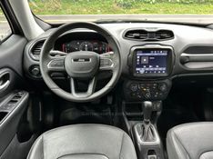 JEEP RENEGADE 1.3 16V LONGITUDE T270 TURBO 4X2 2023/2024 KASPER VEÍCULOS DOIS IRMÃOS / Carros no Vale