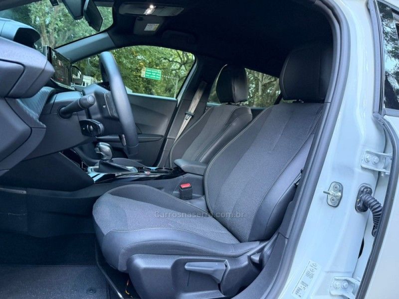 PEUGEOT 2008 1.0 ACTIVE 12V 2025/2025 KASPER VEÍCULOS DOIS IRMÃOS / Carros no Vale