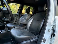 RENAULT DUSTER OROCH 1.3 TCE OUTSIDER 2022/2023 KASPER VEÍCULOS DOIS IRMÃOS / Carros no Vale